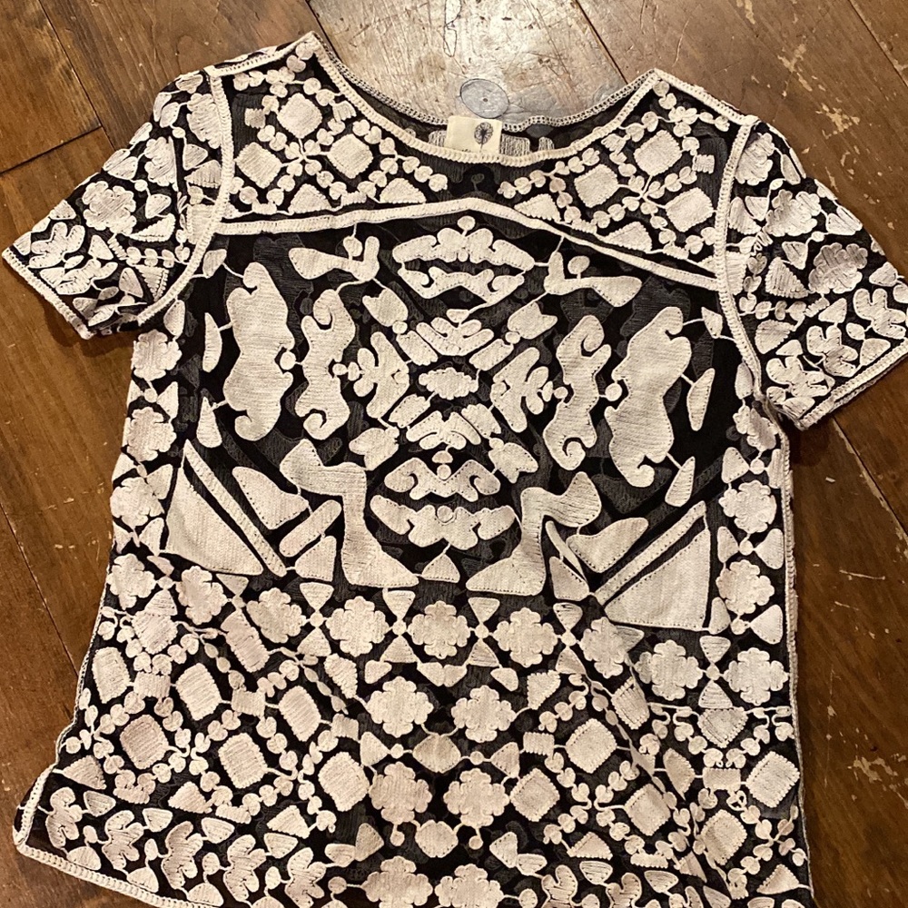 Everleigh blouse - Picture 2 of 3
